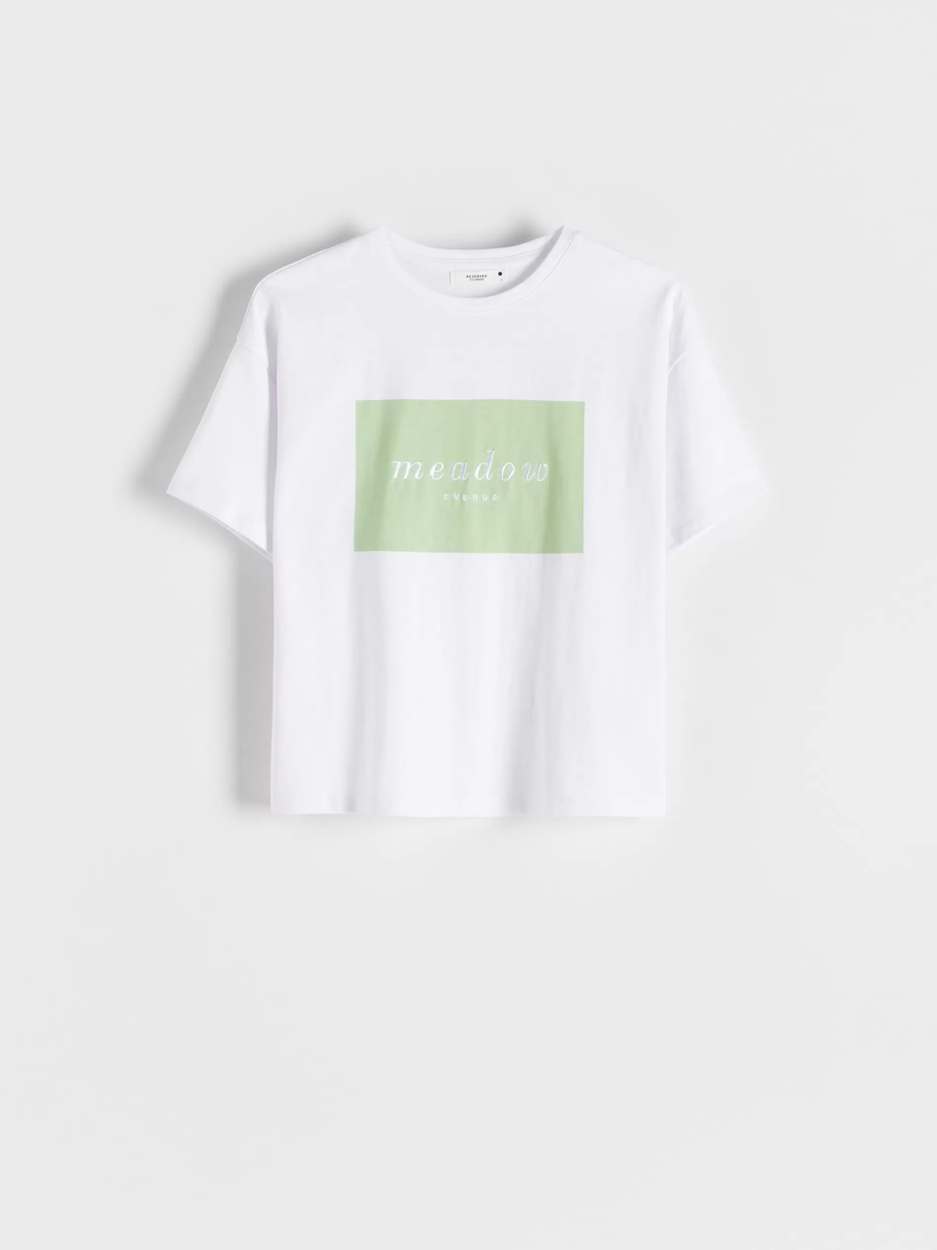 RESERVED T-Shirt Boxy Z Haftem